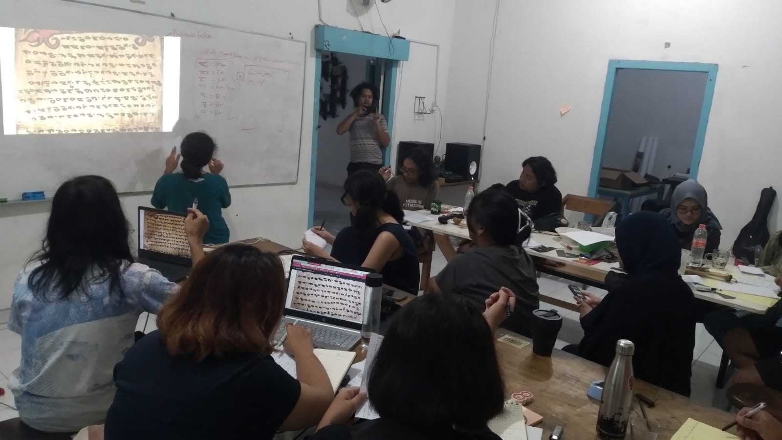 Dokumentasi kegiatan Kawan Pustaha